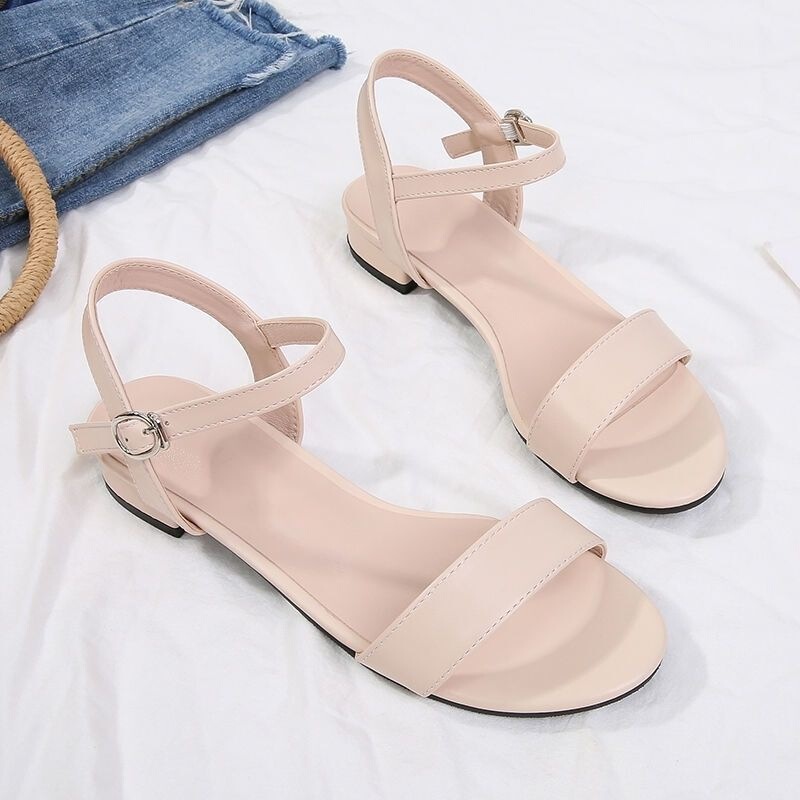 Women's Summer Sandals 2022 New Style Single Strap Low Heel Chunky Heel Roman Flat Sandals for Dresses Elegant and Fresh Fairy Shoes