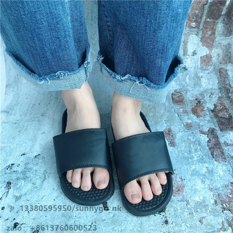2019 children's sandals and slippers, su...