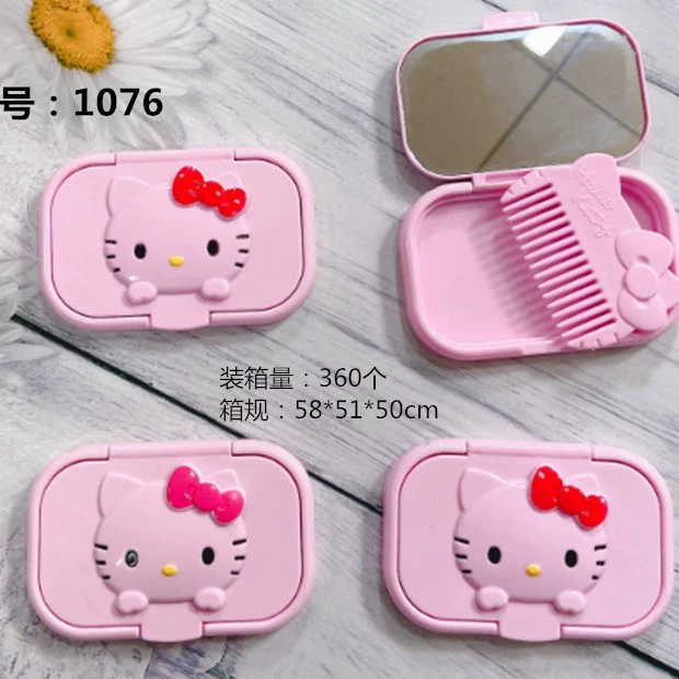 "Foldable Cartoon Handheld Mirror, Kitten Print Compact Mirror with Comb, 13.5×12.5 cm" -> "Складное карманное зеркальце с мультяшным принтом котёнка и расческой, компактное зеркало 13,5×12,5 см"