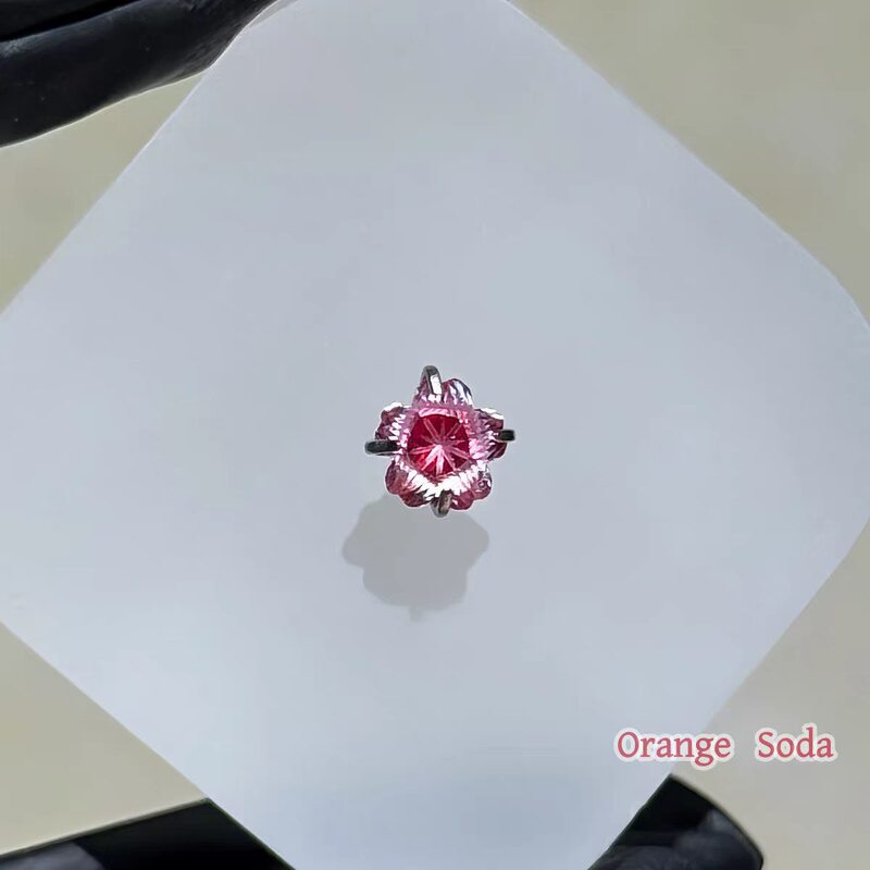 Blood-red wind fire wheel cherry blossom ear bone stud F136 titanium alloy inner spiral ear stud niche everyday versatile ear bone stud Blood-red wind fire wheel cherry blossom ear bone stud F136 titanium alloy inner spiral ear stud niche everyday versatile ear bone stud