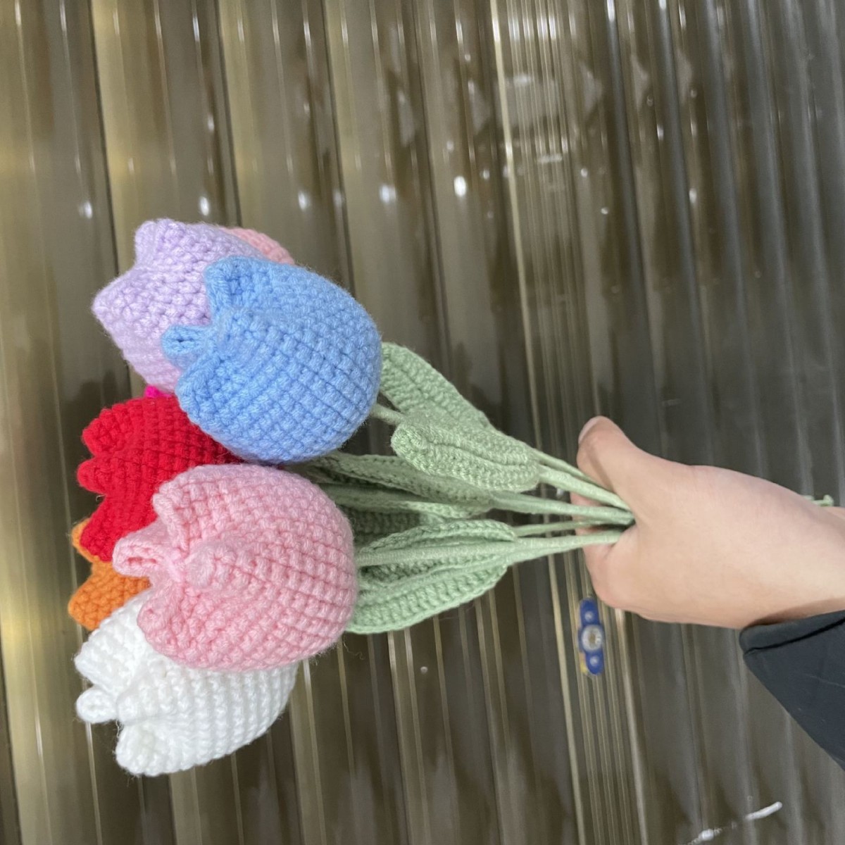 Lily tejido a mano acabado rosa Lily Tulip flor artificial lana ramo regalo