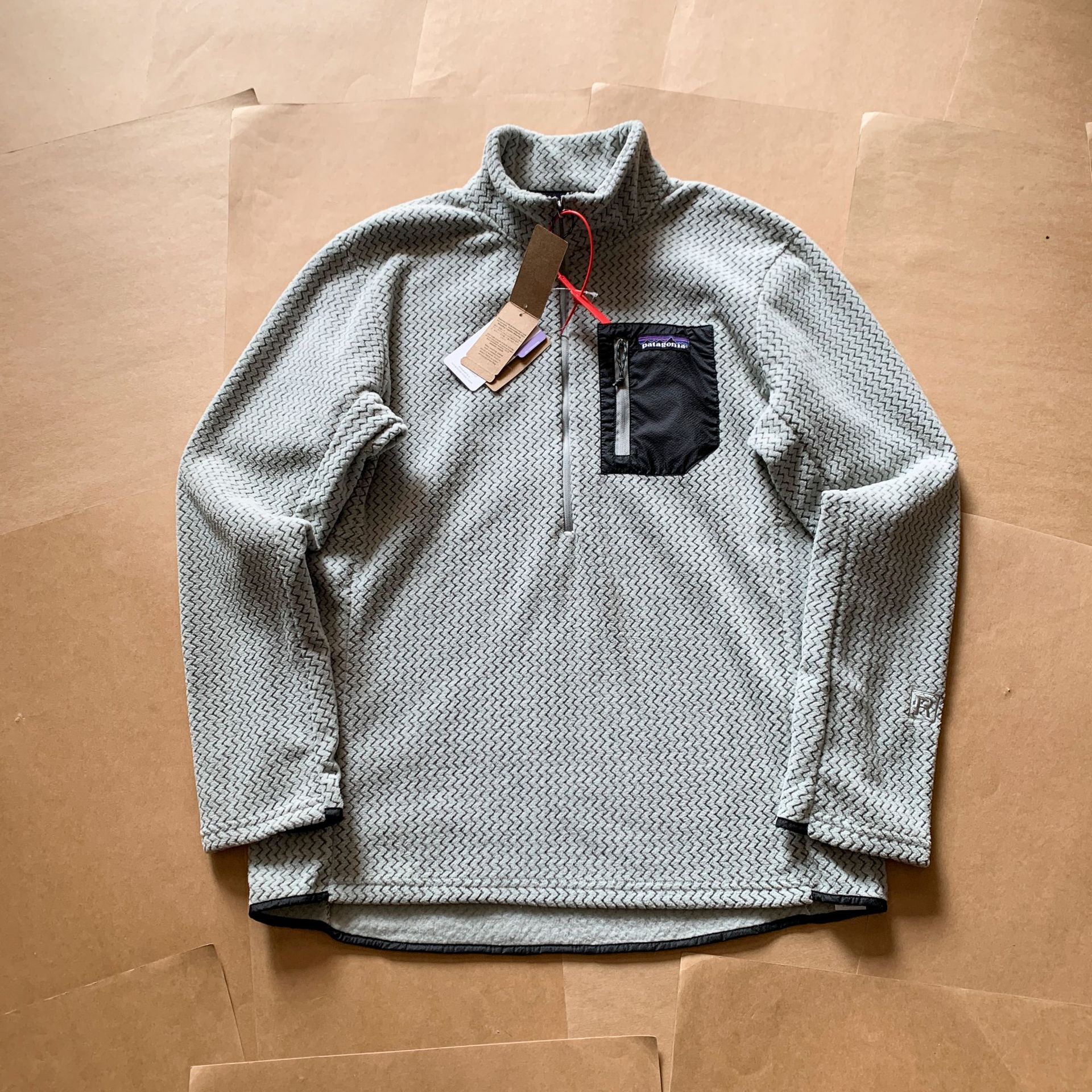 Off-white / S