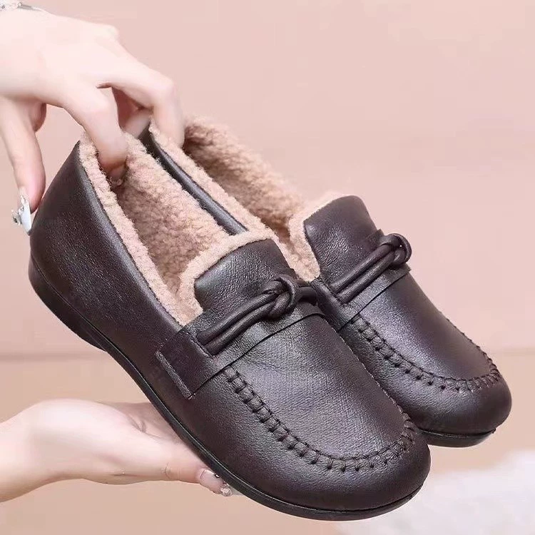 2025 новые зимние бархатные утепленные хлопковые туфли, нескользящие и теплые, мягкая подошва для женщин среднего и пожилого возраста, материнские хлопковые туфли
