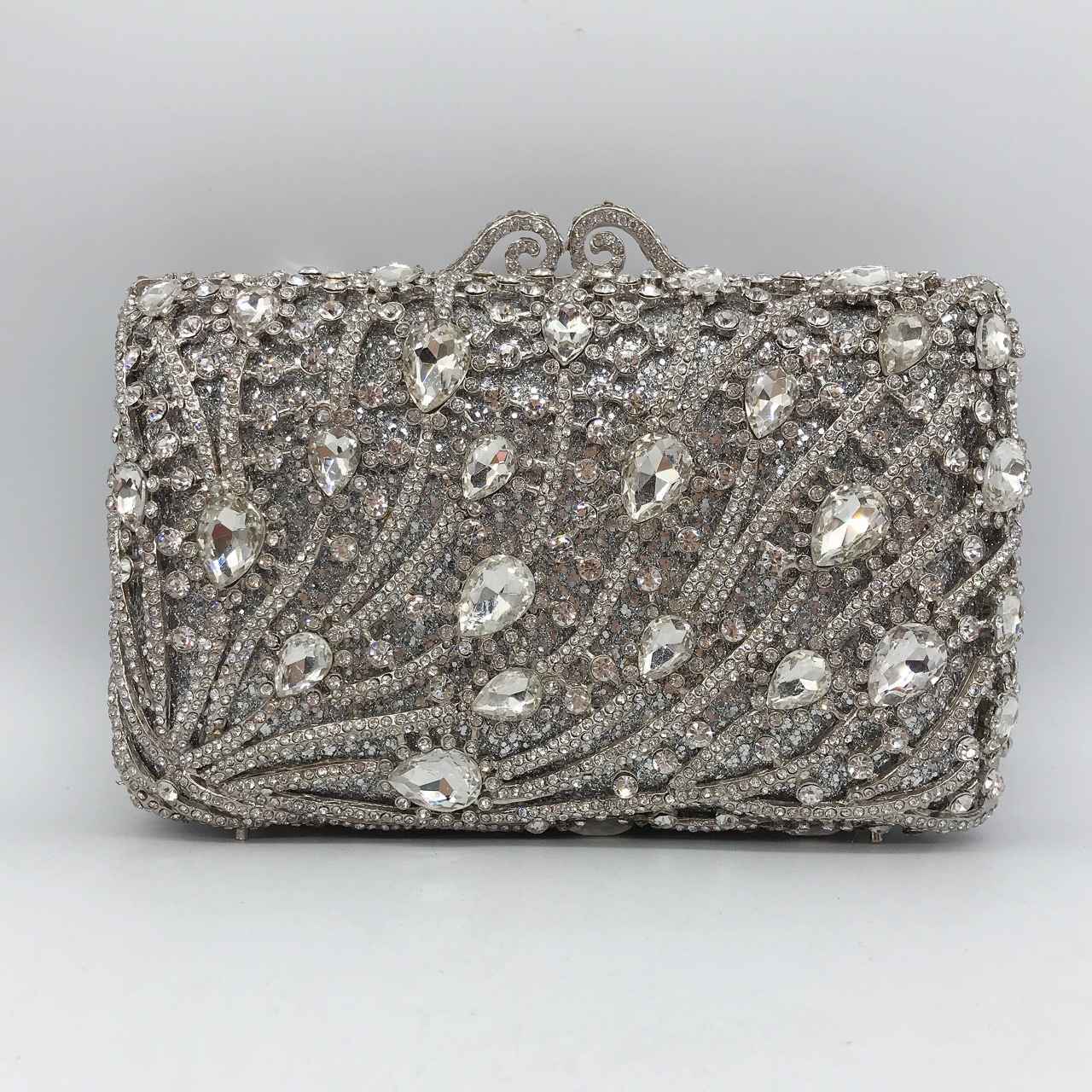 Túi clutch nữ đính kim cương phong cách châu Âu, dây chuyền vuông sang trọng — Hoa violet chi tiết 2