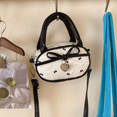 2025 Summer Fashion Trendy Casual Niche Small Shoulder Top Handle Boston Bag Women's Small Square Bag