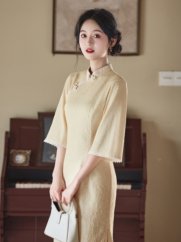 鹅黄色倒大袖新中式国风旗袍2025新款改良年轻款少女高级感连衣裙|undefined