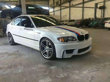 Suitable for BMW 3 Series E46, for modifying the front and rear bumpers and adding a full body kit