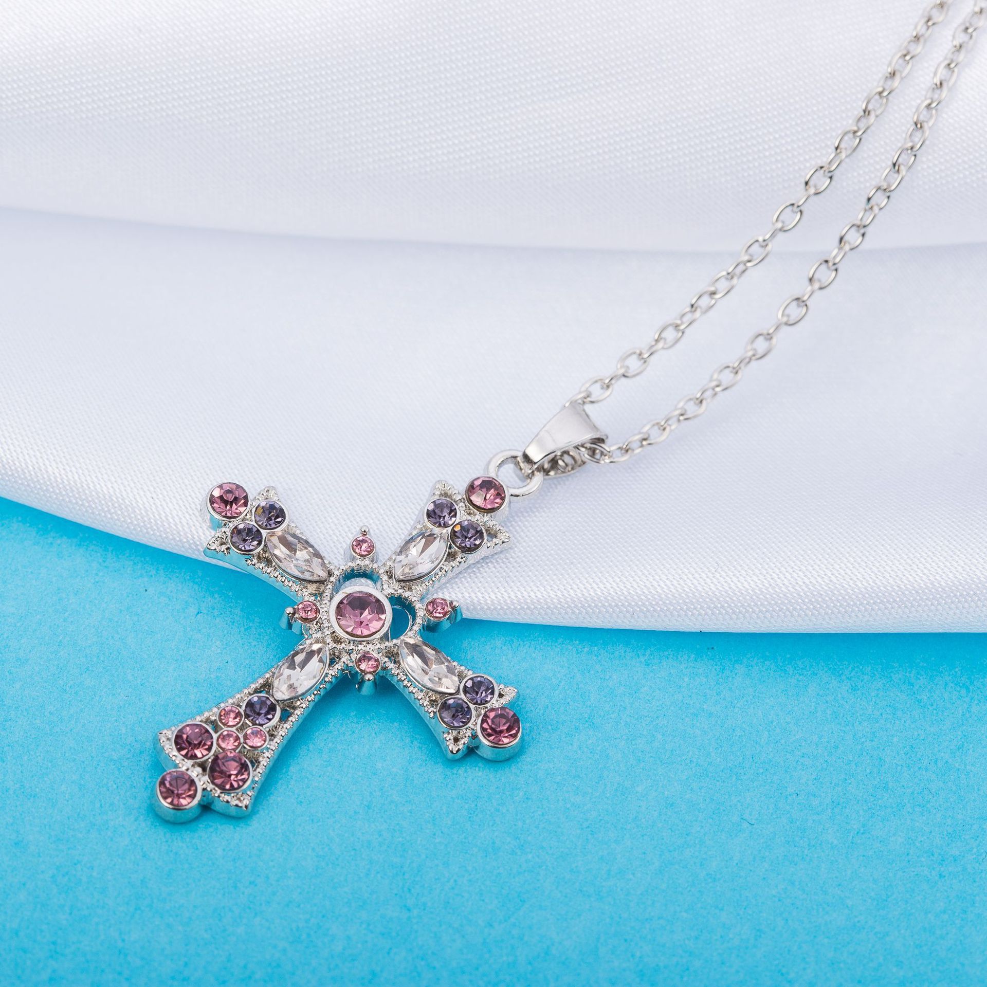 1 Piece Fashion Cross Artificial Crystal Titanium Steel Inlay Zircon Womenu0027S Pendant Necklace
