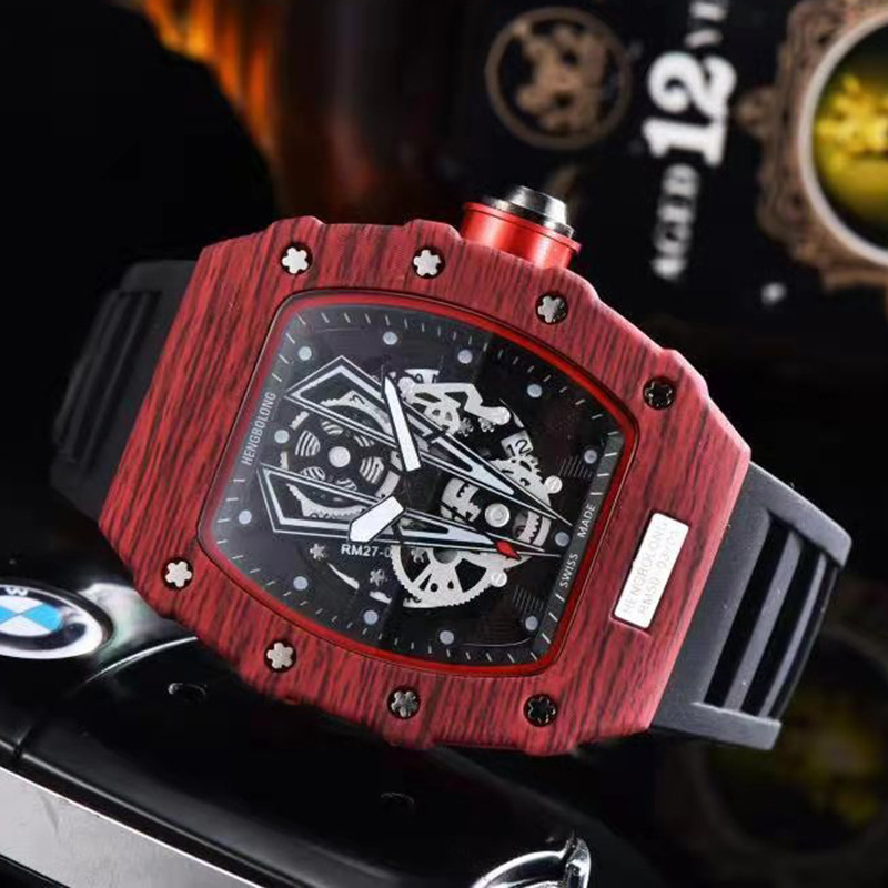 2023 Neue Holzmaserung Hohl Herrenuhr Fashion Business Barrel Quarzuhr_voghion.com