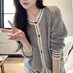 圆领时尚设计感长袖针织开衫女秋季百搭纯色新款小众宽松气质高级