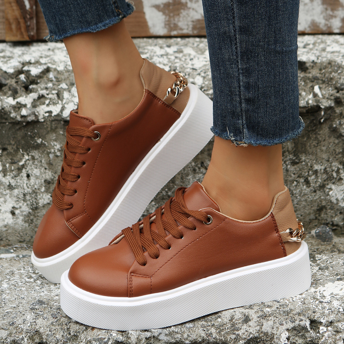 Women's Sports Solid Color Round Toe Sneakers display picture 5