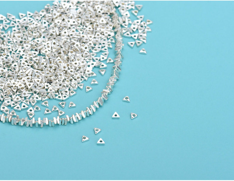 Smooth Embellishment 1G Per Pack 2.5*2.5mm 2.8*2.8mm 2*2mm 925 Sterling Silver Triangle Polished Beads Spacer Bars Jewelry Accessories