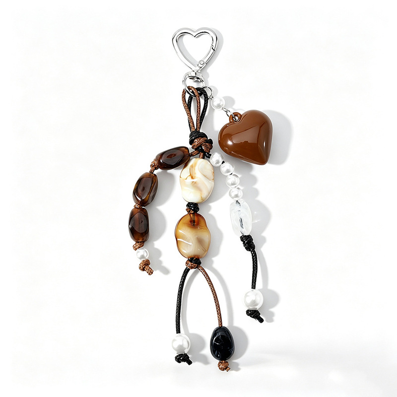 Cross-border sweet and cool faux stone keychain pendant bag accessory in Maillard amber color, car decoration, wholesale from the source manufacturer