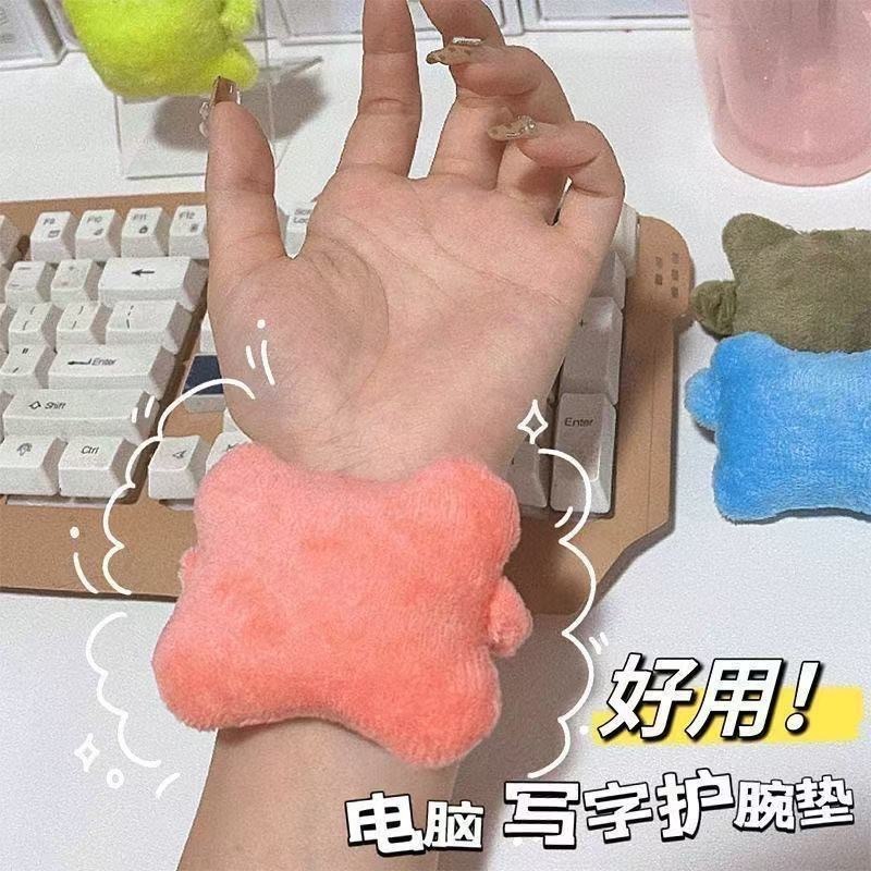 クロスボーダーのマウスパッドの腕のパッドの事務机の腕のパッドの手の枕のかわいい事務室のコンピュータは腕の托の手のパッドをタイプします。|undefined