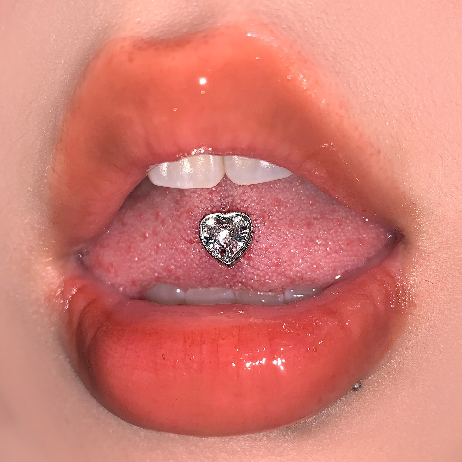 Pointed labret stud close-up product detail