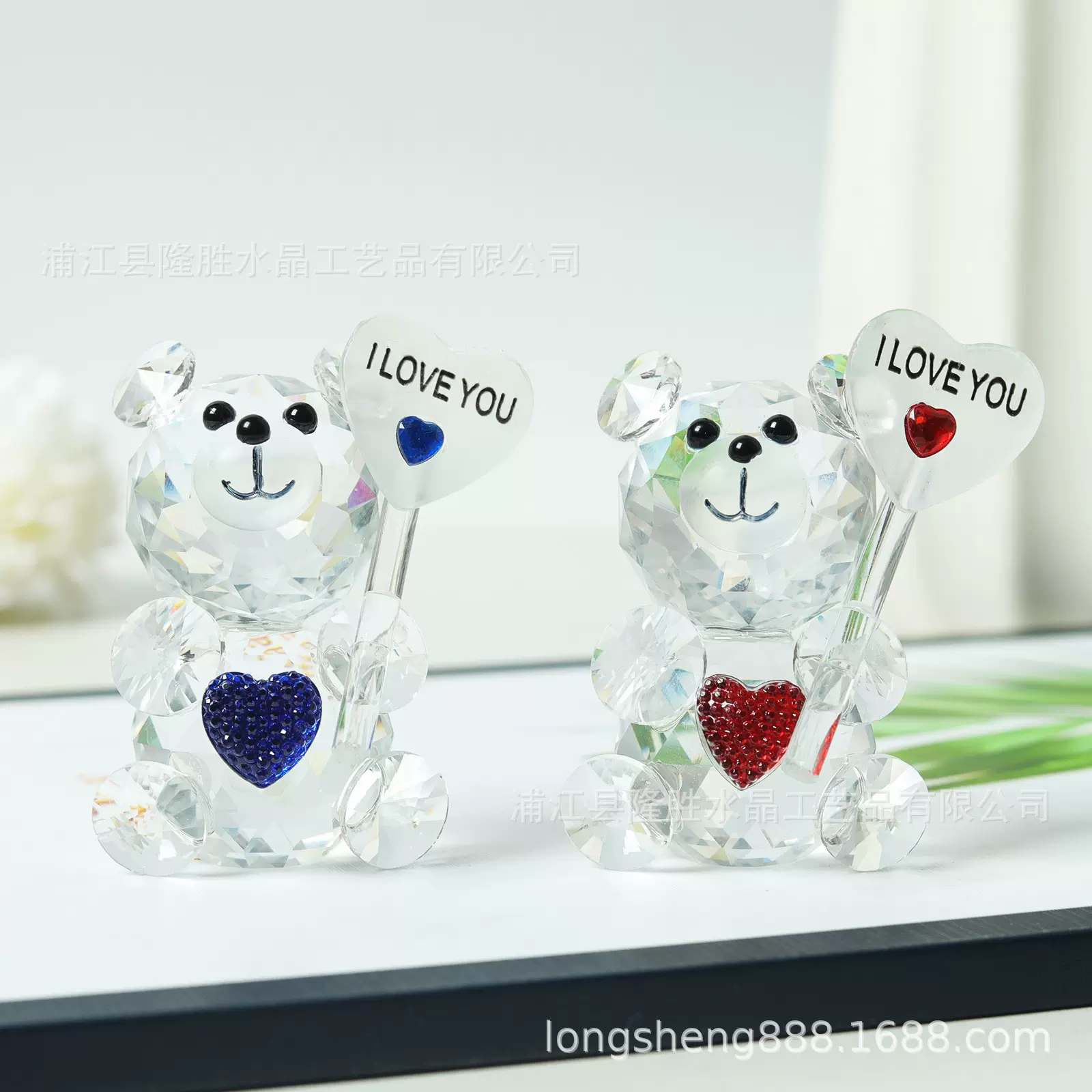 爱心水晶小熊摆件创意工艺品摆件春节情人节礼物婚庆桌面装饰跨境