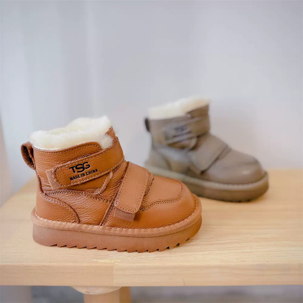 2025年冬季新款童鞋男童防风防水棉靴韩版加厚保暖女童百搭雪地靴