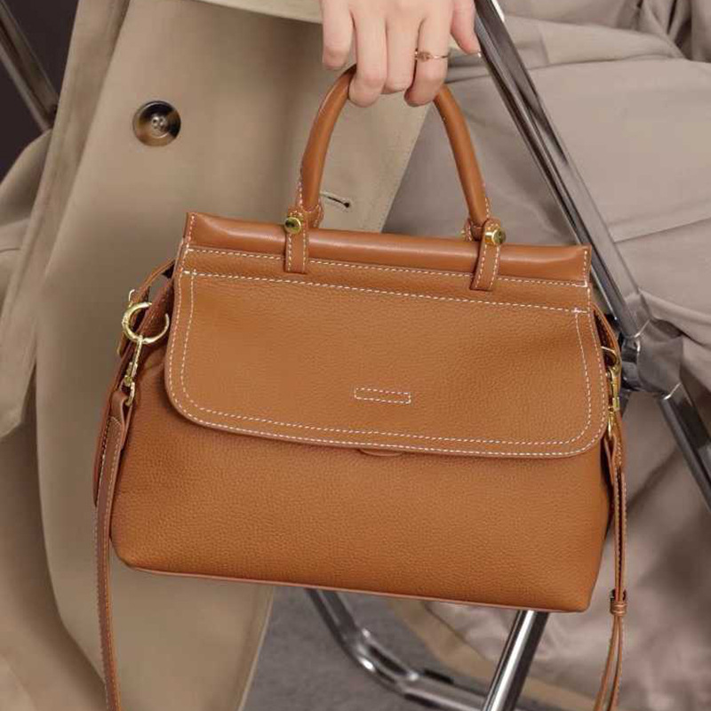 First-Layer Cowhide Leather Bag for Women 2026 New Genuine Leather Women's Bag Crossbody Messenger Bag Commuting Large-Capacity Shoulder Briefcase First-Layer Cowhide Leather Bag for Women 2026 New Genuine Leather Women's Bag Crossbody Messenger Bag Commuting Large-Capacity Shoulder Briefcase