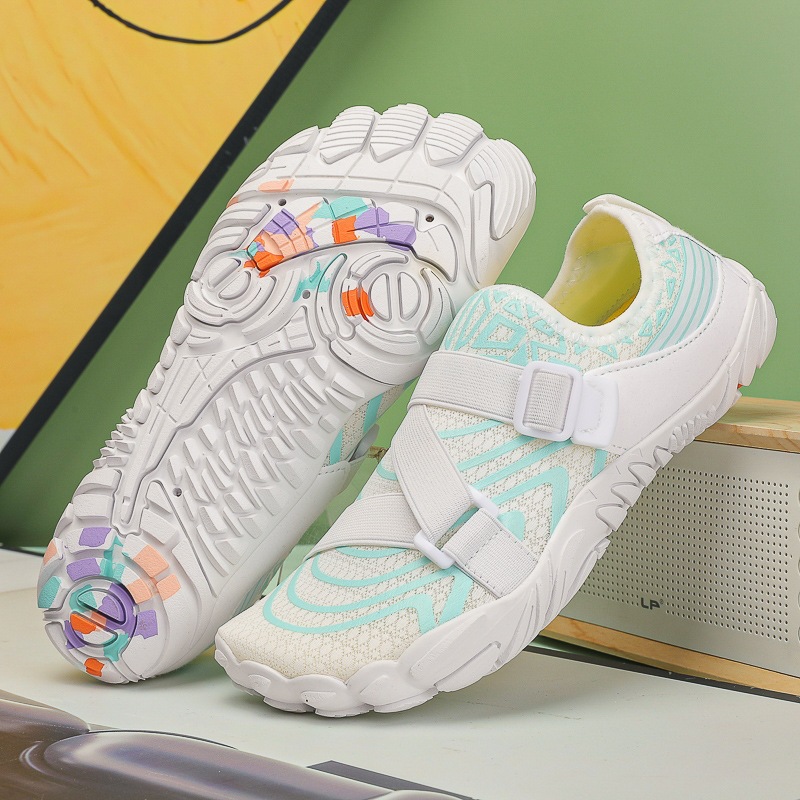 Nuevos zapatos multicolores de cinco dedos, zapatos de natación multifuncionales, zapatos para nadar, zapatos de entrenamiento de yoga para parejas, zapatos de entrenamiento de yoga para interiores