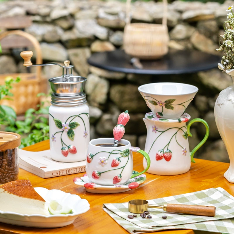Керамическая клубника, измельчитель кофе, воронка, набор