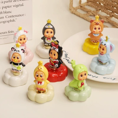 Car ornaments: Rotatable Jingdezhen Style