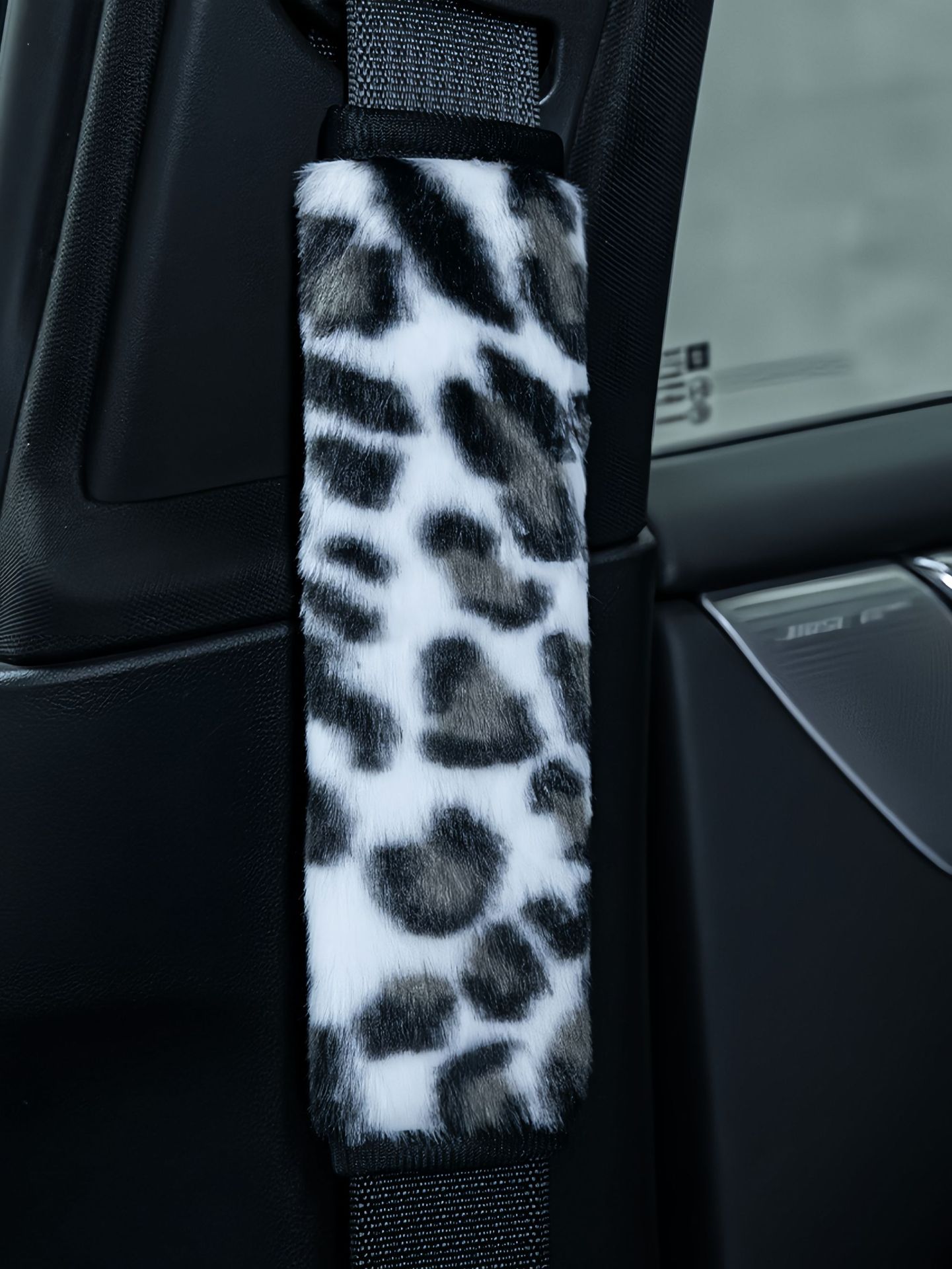 Cross-Border Amazon Hot-Selling Car Leopard Print Shoulder and Neck Protector Seatbelt Decoration Winter Warm Cover