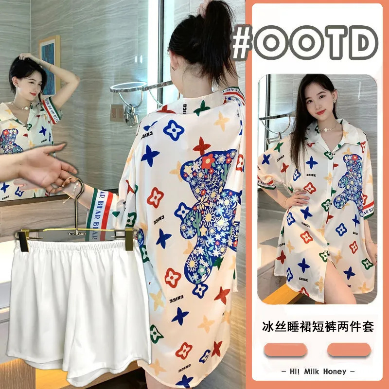 182 리틀 베어 + 흰색 반바지