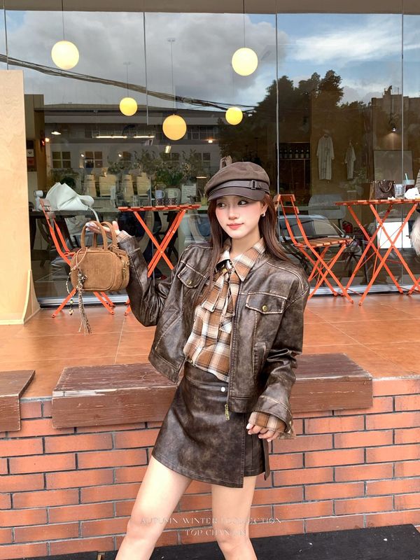 初禾2025十三行秋美式复古做旧立领短款夹克PU皮衣辣妹机车外套女|undefined