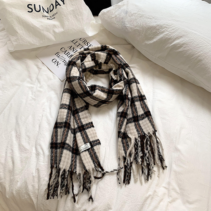 Bufandas de invierno femeninas de alta calidad 2025 nuevo estilo coreano para estudiantes multifuncional engrosado calentamiento bufandas de rejilla al por mayor