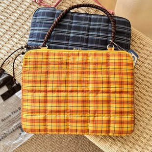 �C�`��������С���I�����R���\�ɐ�ë�q����������