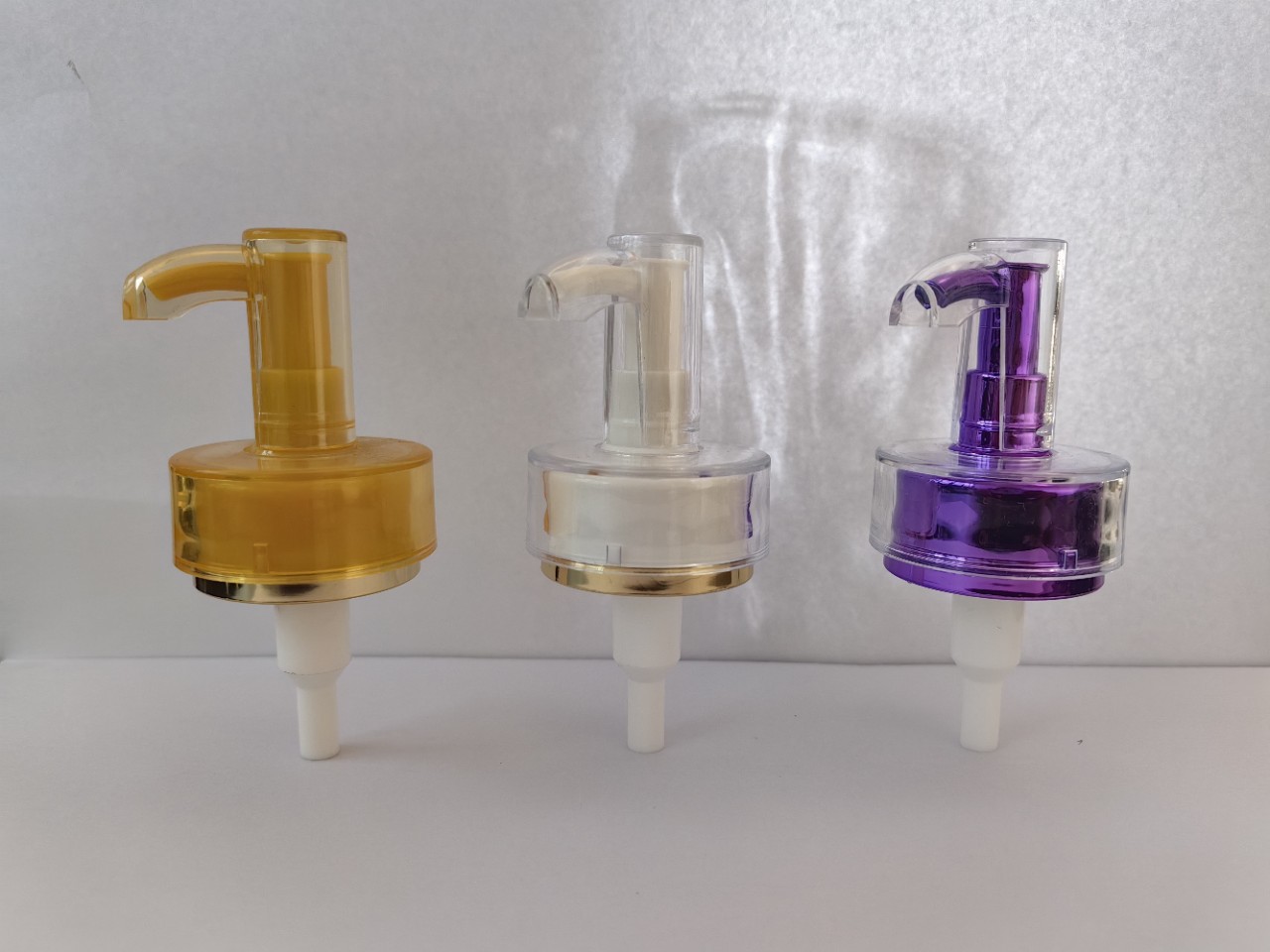 奥尔滨泵头洗发水沐浴露分装瓶包装泵带盖乳液泵跨境热销化妆品