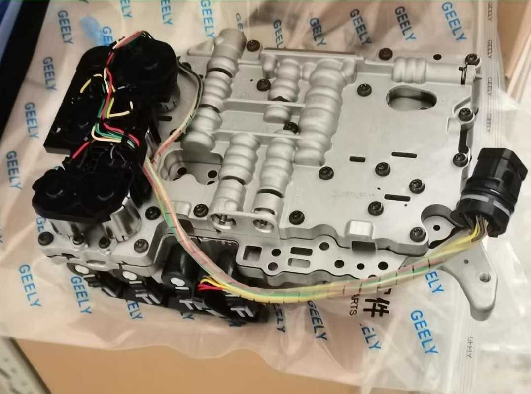 Geely Cvt Boyue Borui Global Hawk Gx7 Emgrand Ec8 Automatic Transmission Valve Body Oil Circuit Board Solenoid Valve Body