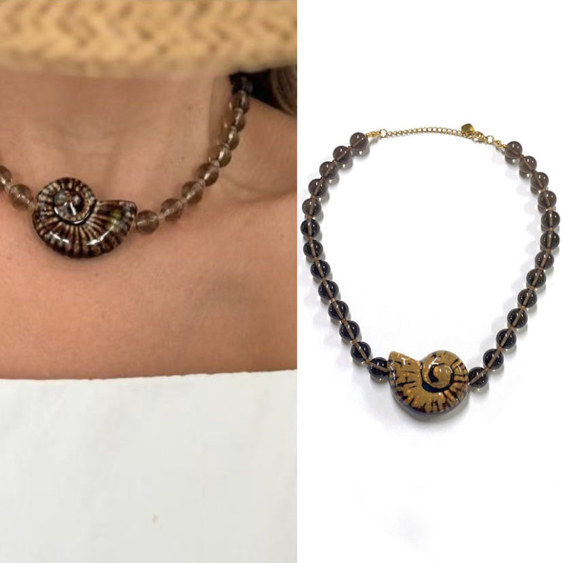 焦糖色串珠项链女简约陶瓷海螺艺术感锁骨链 on holiday necklace|undefined