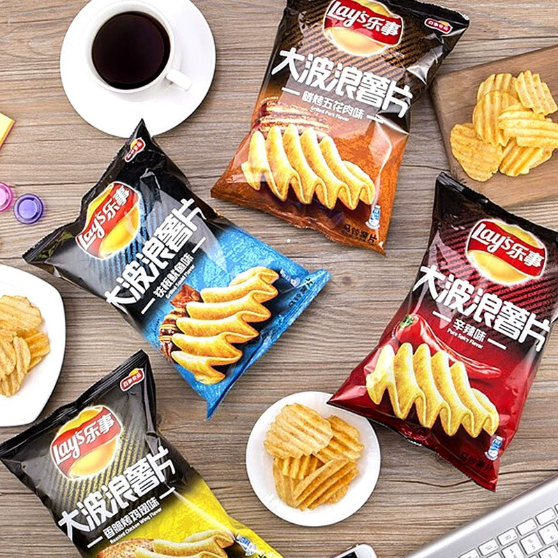 Чипсы (Lay's) 70 г — волнистые воздушные, набор вкусов, огуречный и др.