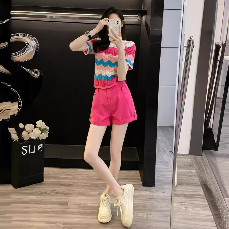 Dopamine Casual Wear Rainbow Striped Hollow Sweater Top Rose Red Shorts Fashionable Age-Reducing Two-Piece Set Dopamine Casual Wear Rainbow Striped Hollow Sweater Top Rose Red Shorts Fashionable Age-Reducing Two-Piece Set