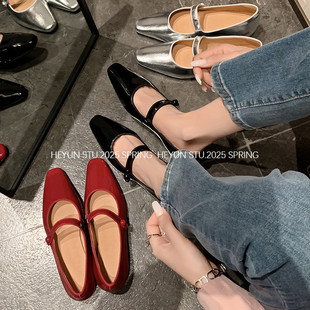 ��ʽ��Ů�Lһ�֎���ЬŮ2025�＾�¿�ٴ�\�ڰٴ����Ь