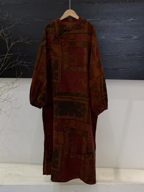 2026 Spring Cotton Blend Long Digital Print Robe with Lantern Sleeves Plus Size Women's Dress with Side Slit and Asymmetrical Hem