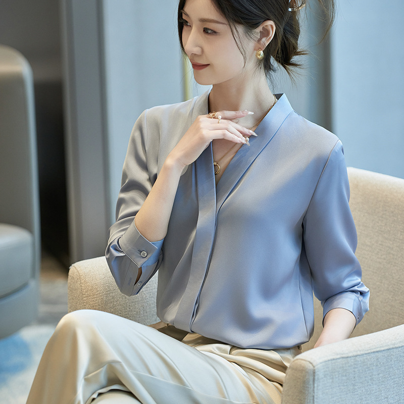Spring and Summer 2024 New Triacetate Silk Satin V-Neck Shirt Women's Long-Sleeved Fashion Western Style Women's Elegant Shirt