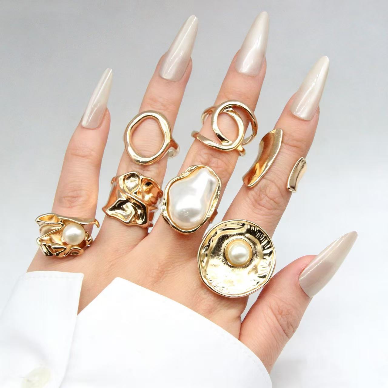 golden ring pearl