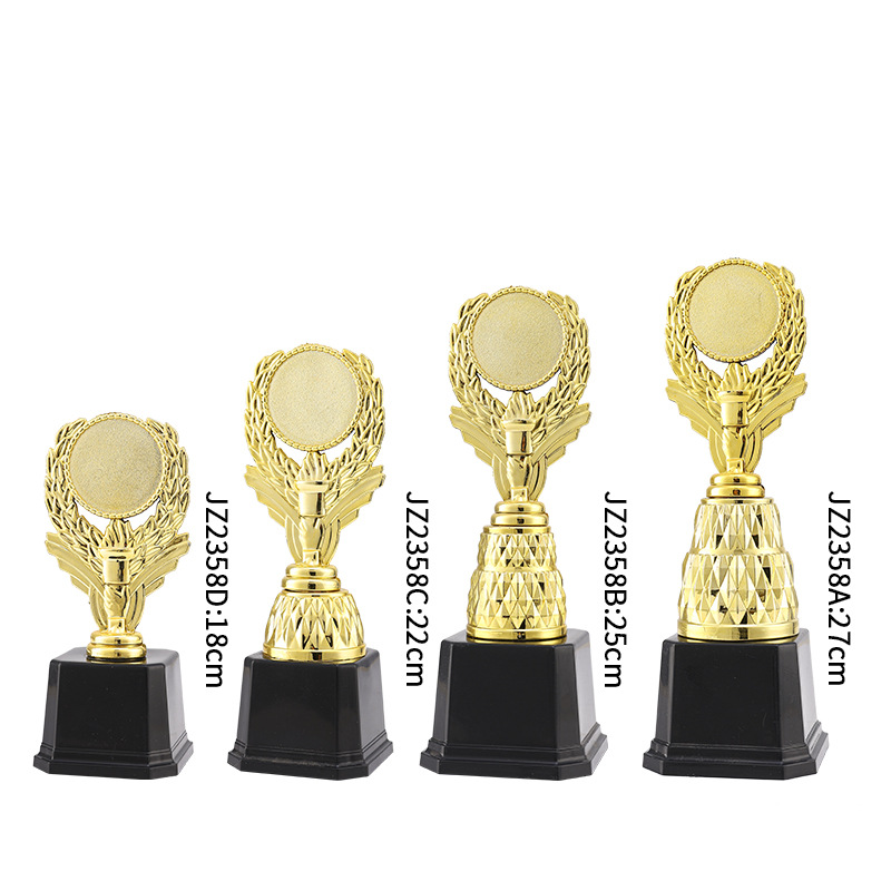Nuevos eventos trofeos de plástico recompensas juegos escolares infantiles creativos reconocimiento jardín de infantes pintura de danza