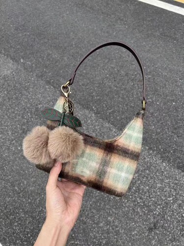 Lamb wool grid retro niche underarm bag for women  new autumn winter cherry high-end sense hand-held single shoulder bag