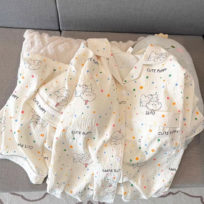 Pijamas de algodón de nube al por mayor transfronterizo para mujer nueva rebeca de verano solapa pantalones cortos de manga corta traje de servicio a domicilio dulce y lindo