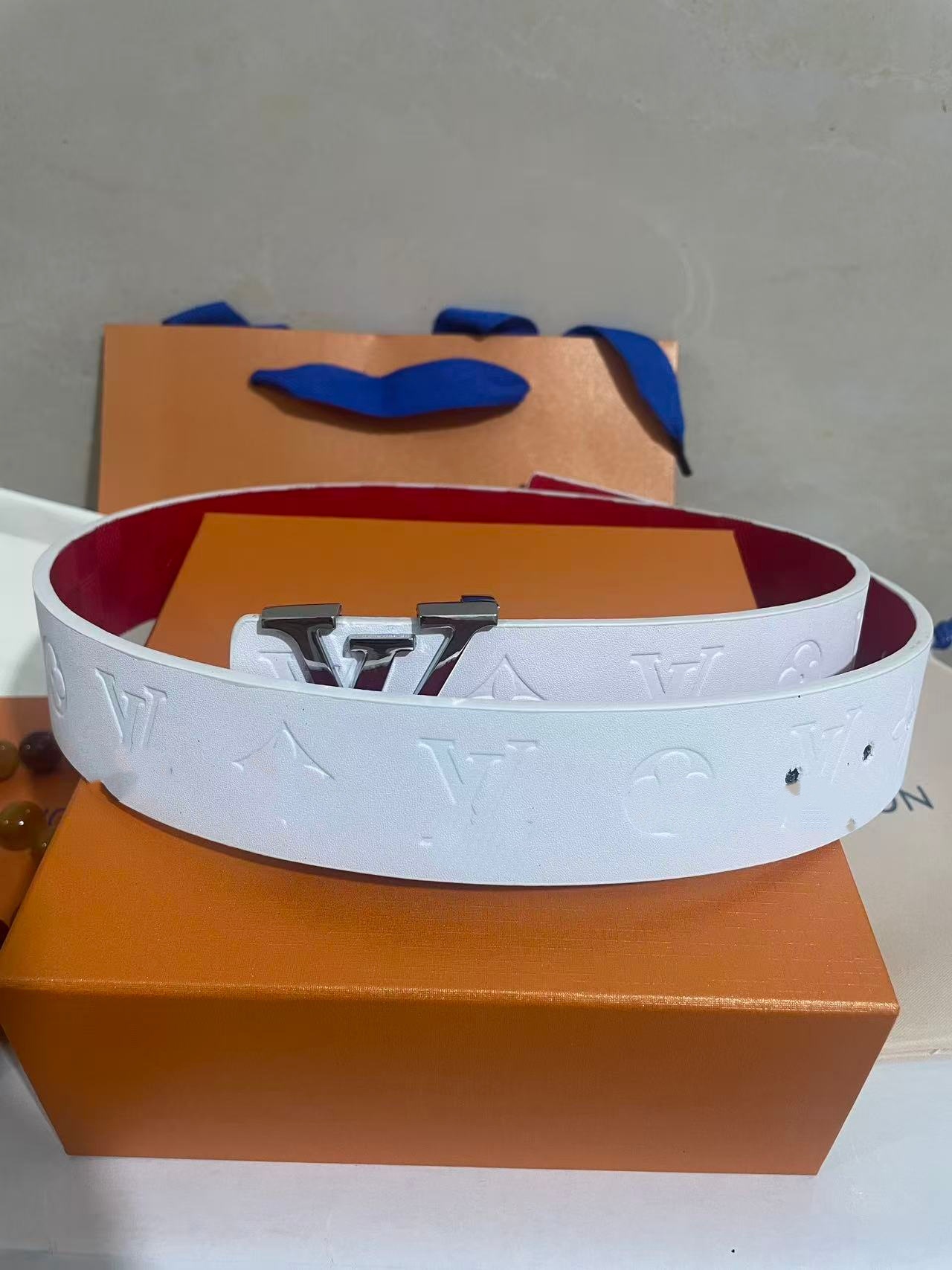 Cinturón para Hombre 4.0 cm de Piel de Vaca de Dos Capas con Hebilla Lisa para Uso Casual image 40