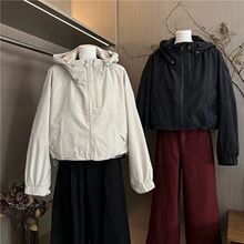 连帽冲锋衣女短款外套秋季2025新款百搭小个子工装棒球衫夹克上衣