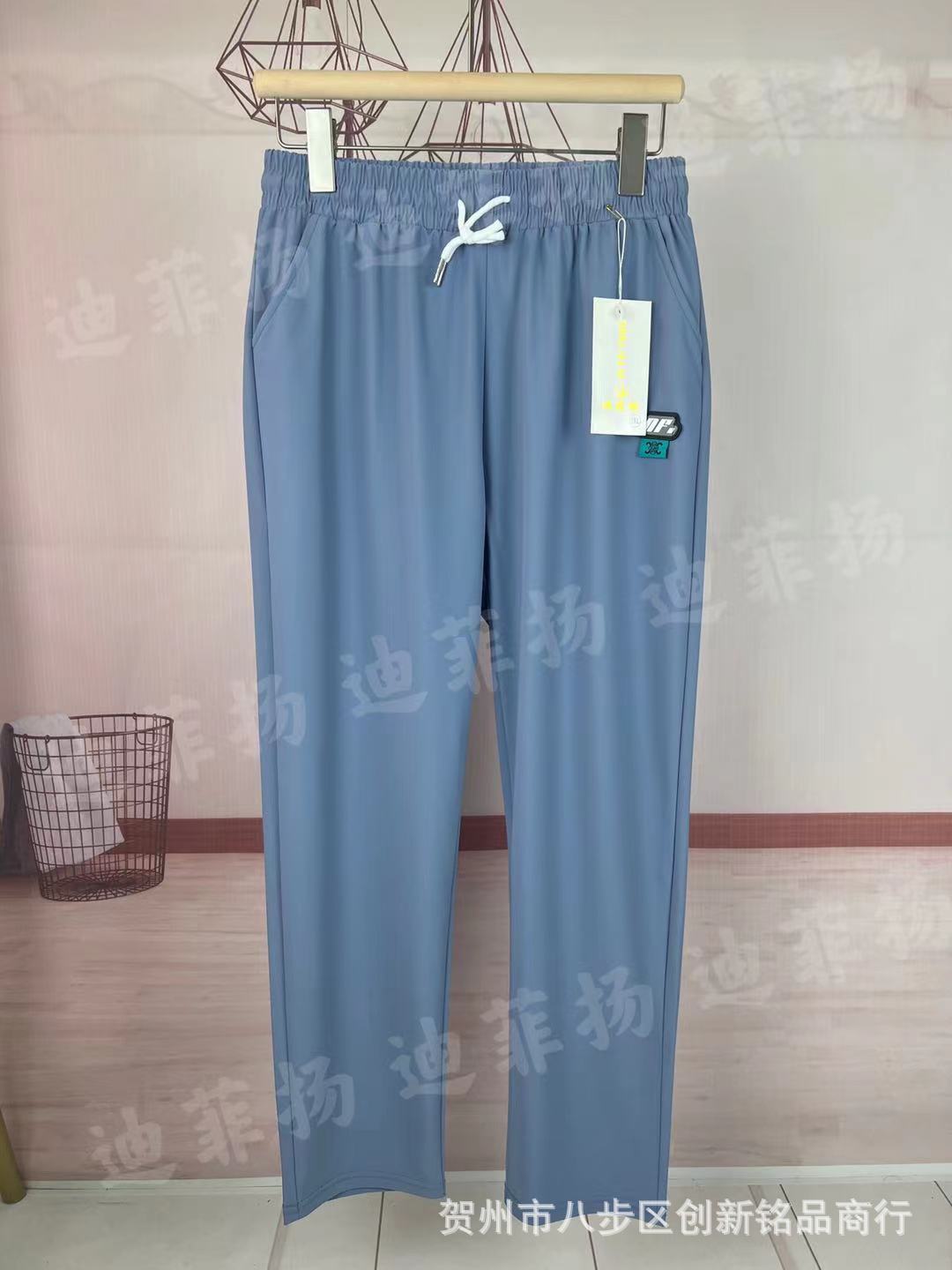 01010b140fe56f7f5e32359e49b17b