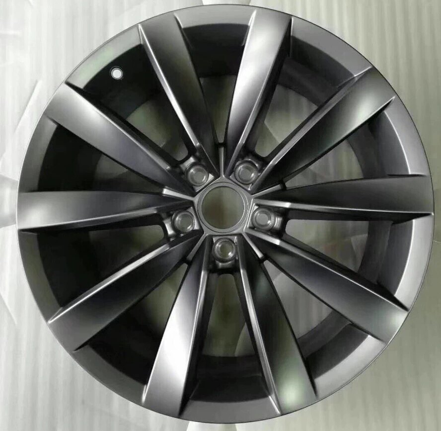 Compatible with Volkswagen CC 19inch Gold Coast aluminum alloy original factory rims and wheel covers