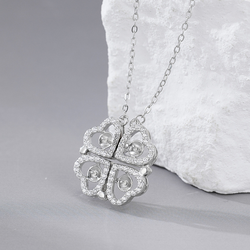 Silverhalsband med pärlor för damer hjärta och klöver_voghion.com