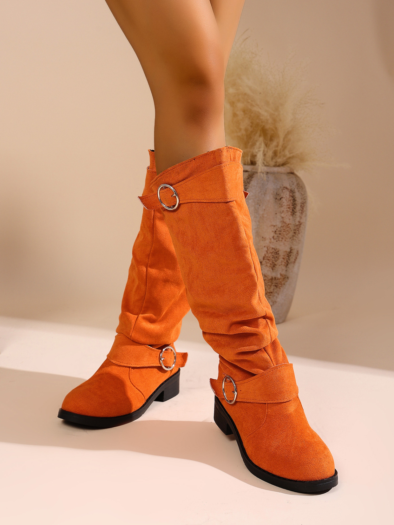 Women's Round Toe Buckle Riding Boots Fleece Lined Warm Winter_voghion.com
