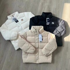 25年M*B冬季韩版刺绣小标情侣款短款羽绒服休闲宽松立领羽绒外套
