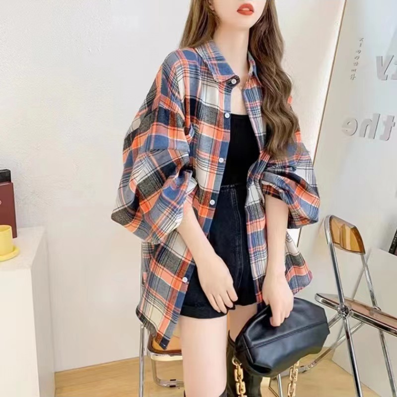 샌딩 두꺼운 중간 길이의 격자 무늬 셔츠 여성용 모직 긴 소매 봄 및 가을 패션 루즈 레트로 홍콩 스타일 탑 재킷